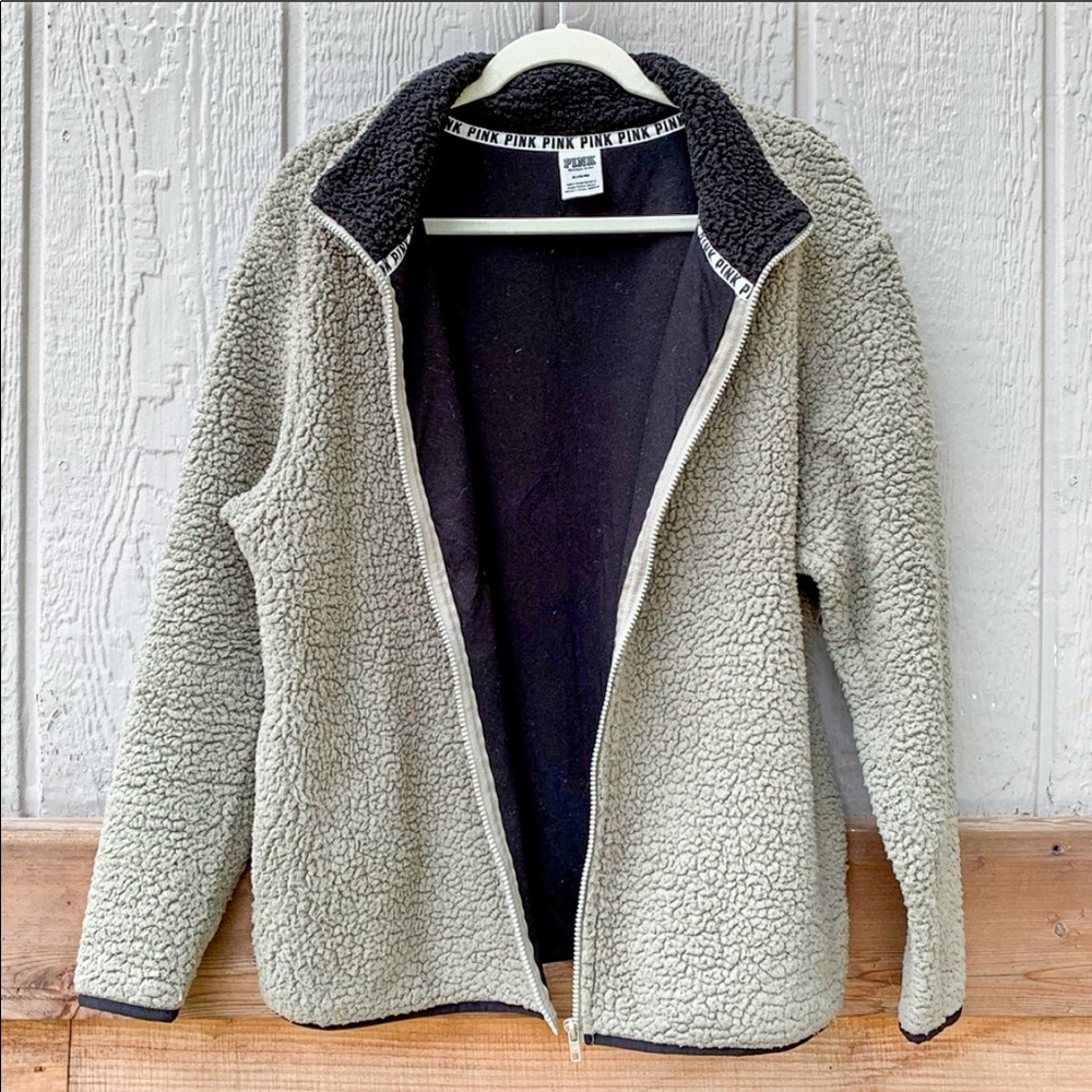 PINK VS grey thick sherpa full zip cozy sweater - Picture 3 of 16
